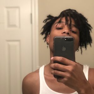 Meet your Posher, Khalil